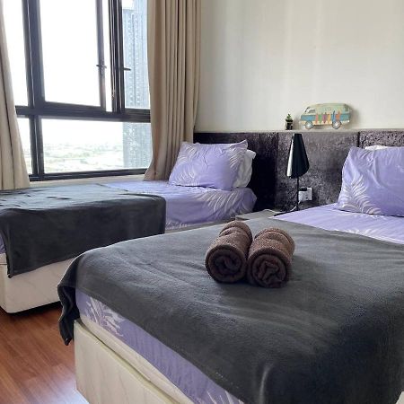 Homestay I-City Cantik, Tenang, Wifi, 4K Smart Tv, Netflix, Coway, Free Parking Шах Алам Екстериор снимка