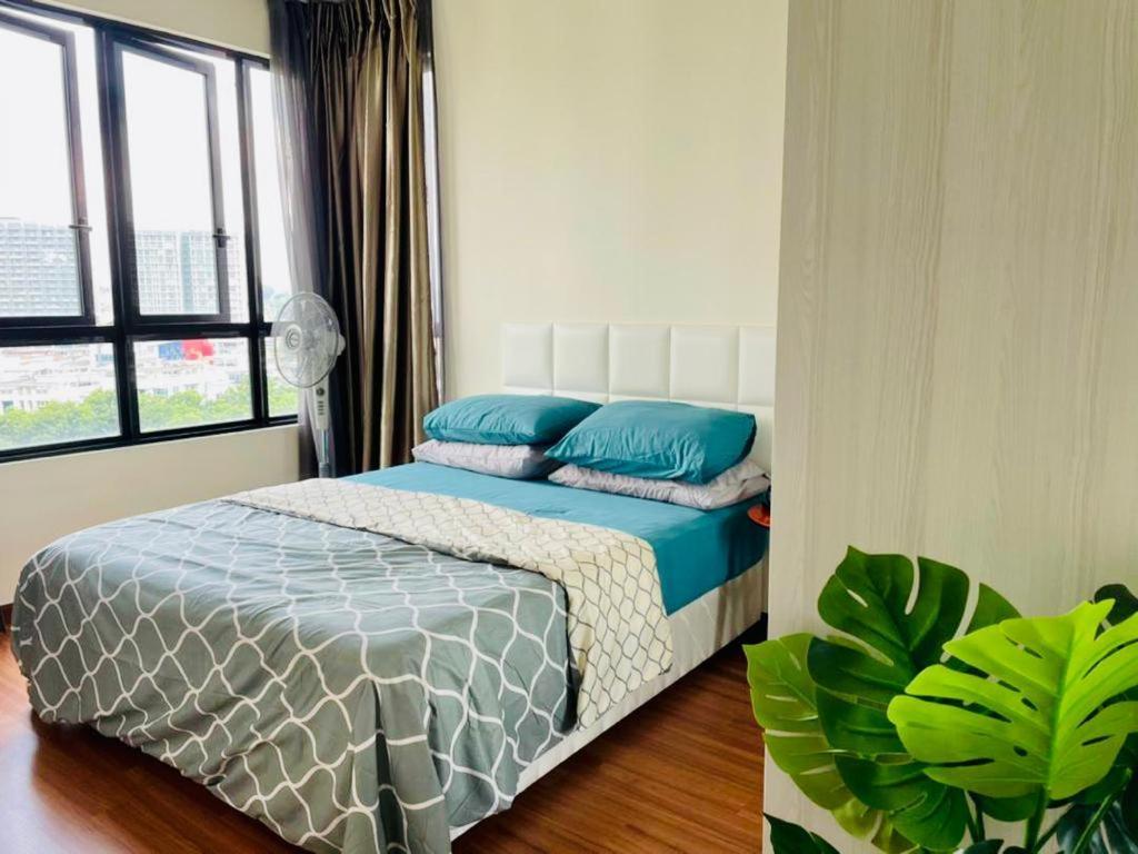 Homestay I-City Cantik, Tenang, Wifi, 4K Smart Tv, Netflix, Coway, Free Parking Шах Алам Екстериор снимка